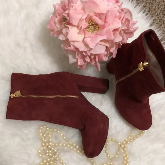 • MICHAEL KORS • Burgundy Suede Platform Ankle Boots • FRENCHIE - Picture 7 of 16